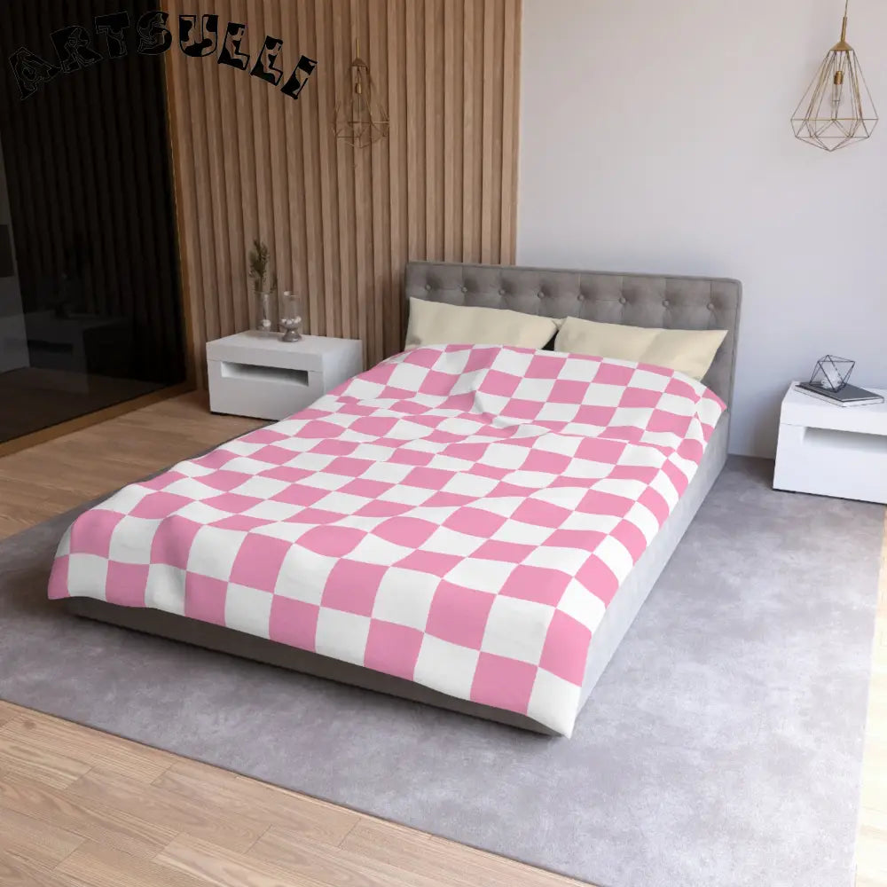 JAKKOUTTHEBXX Checkerboard Hot Pink and White Microfiber Duvet Cover