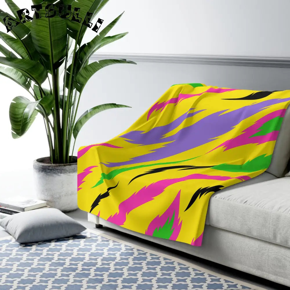 JAKKOUTTHEBXX Retro Psychedelic Tiger Stripes Yellow Sherpa Fleece