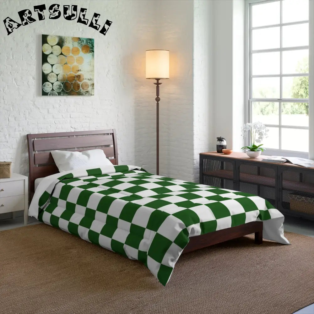 JAKKOUTTHEBXX Checkerboard White and Dark Green Comforter