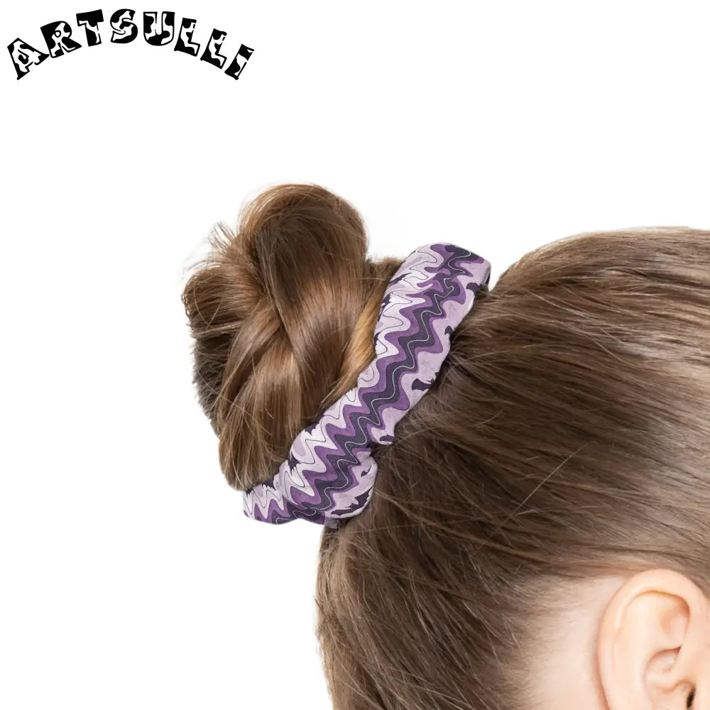 JAKKOUTTHEBXX Bat Wave Scrunchie JAKKOUTTHEBXX Artsulli - Art