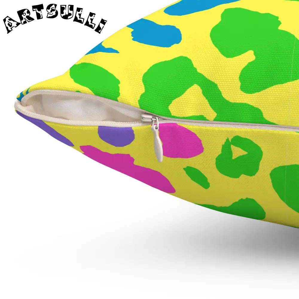 JAKKOUTTHEBXX Spun Polyester Square Pillow JAKKOUTTHEBXX Artsulli