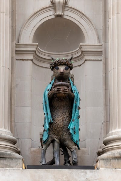 Jeffrey Gibson Talks About Animals and Animism as He Unveils New Public Sculptures at the Met