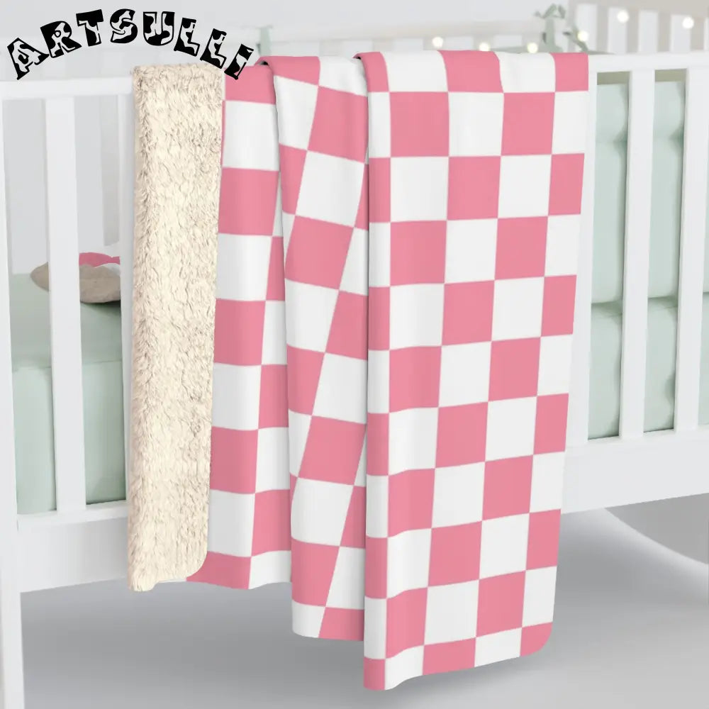 JAKKOUTTHEBXX Pink and White Checkered Sherpa Fleece Blanket 2025