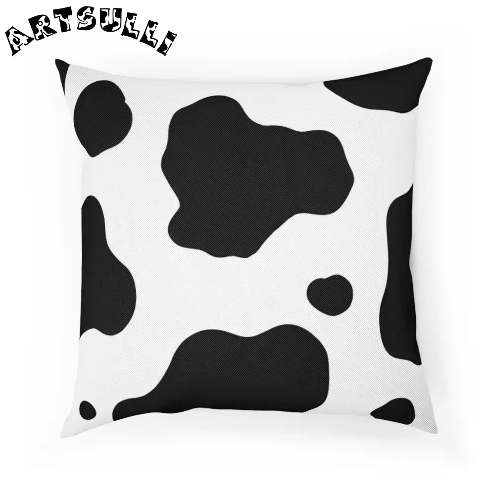 JAKKOUTTHEBXX Classic Cow Print Throw Pillow JAKKOUTTHEBXX Artsulli