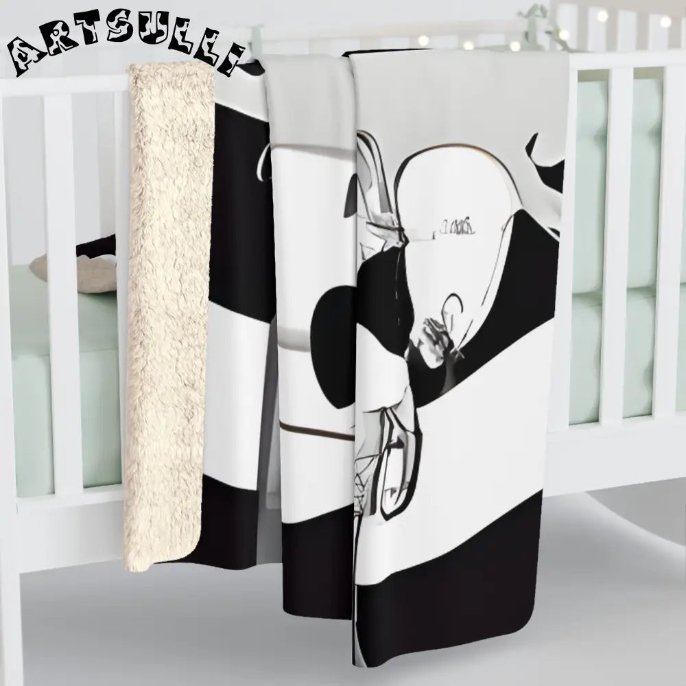 JAKKOUTTHEBXX Cozy Fleece Blanket with Black and White Cow Pattern 2025