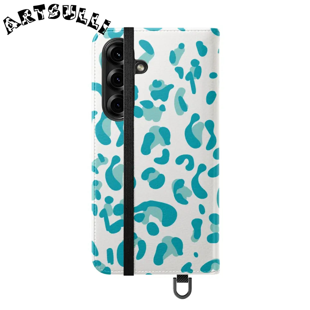 JAKKOUTTHEBXX Teal Leopard Print Flip Cases 2025