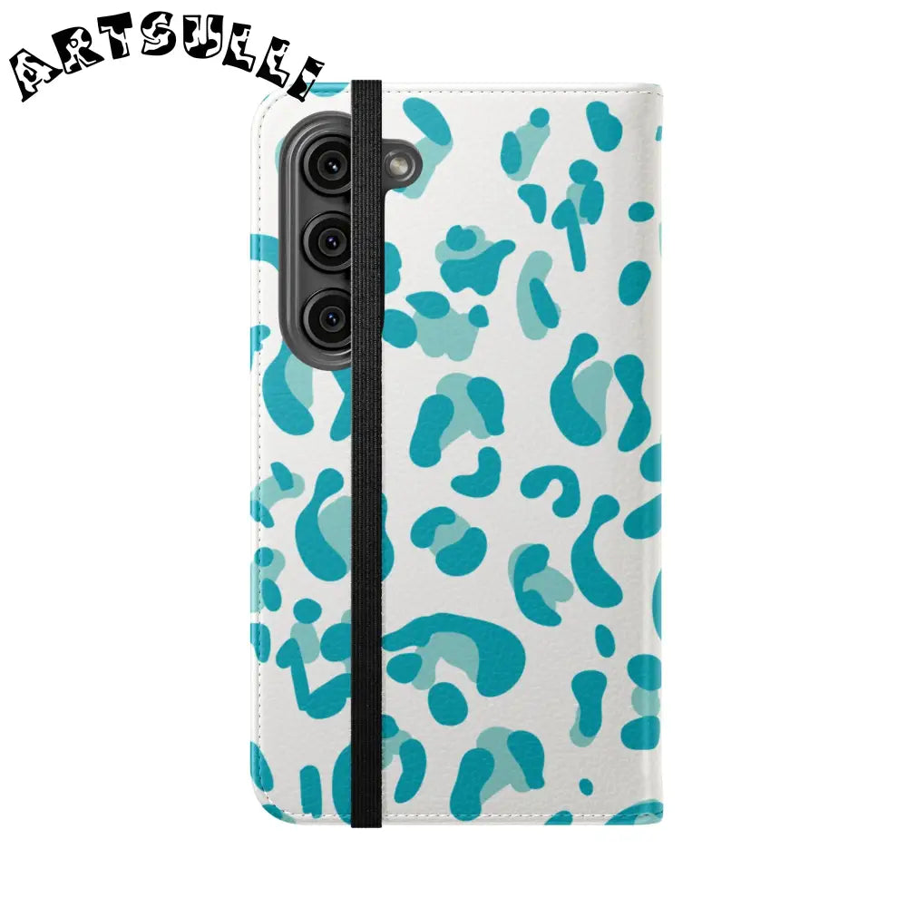 JAKKOUTTHEBXX Teal Leopard Print Flip Cases 2025