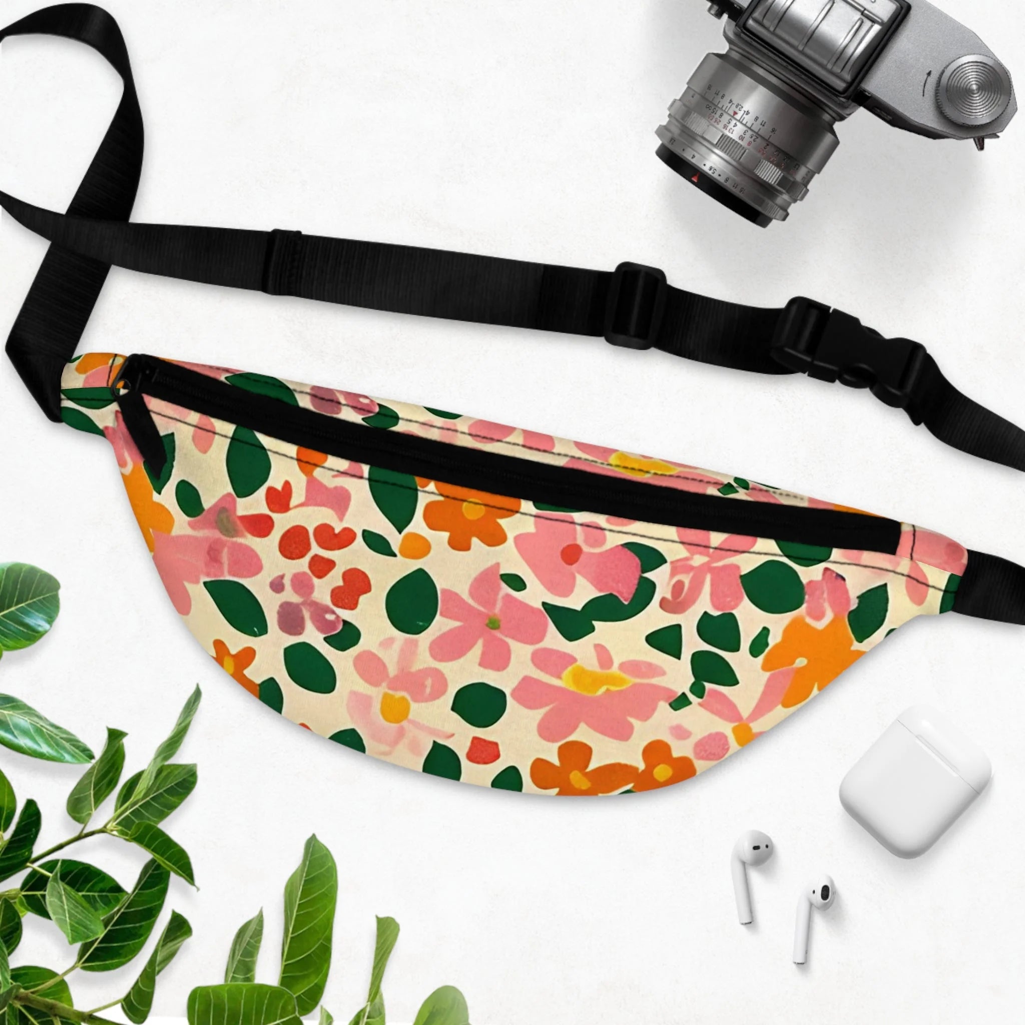 JAKKOUTTHEBXX Floral Print Fanny Pack 2025