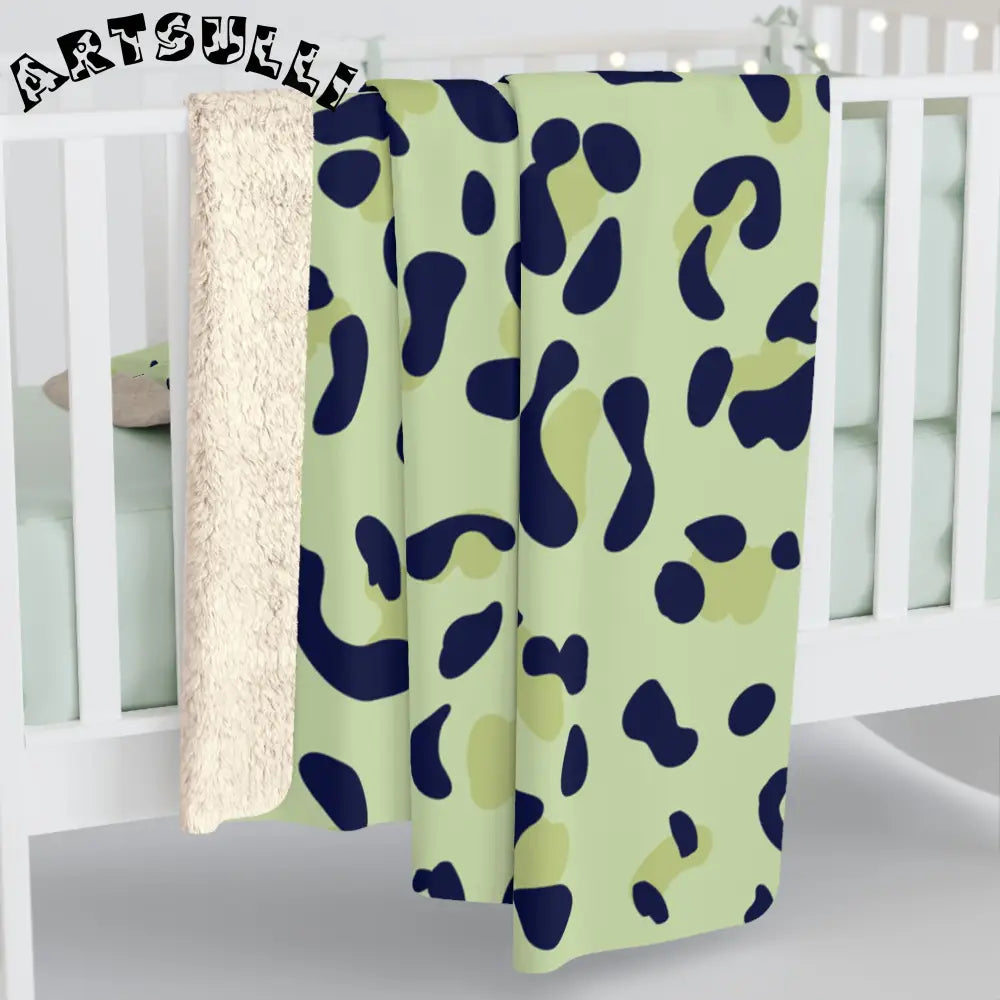 Light Green Leopard Print Sherpa Fleece Blanket, Artsulli - Art is Long, Life is Short, Home Decor, , , , , , , 