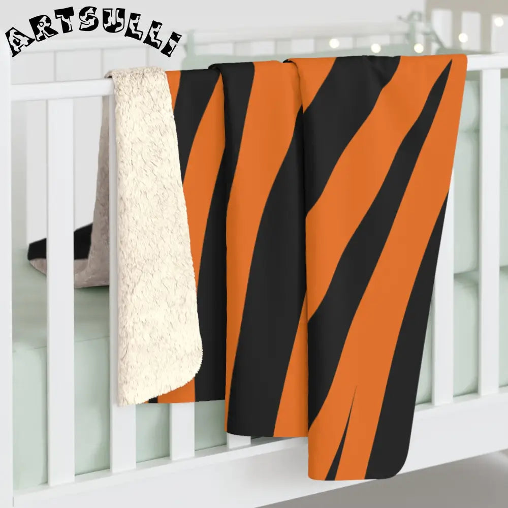 JAKKOUTTHEBXX Orange and Black Tiger Stripe Fleece Blanket 2025