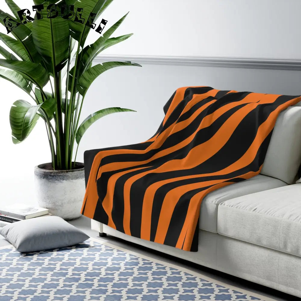 JAKKOUTTHEBXX Orange and Black Tiger Stripe Fleece Blanket 2025