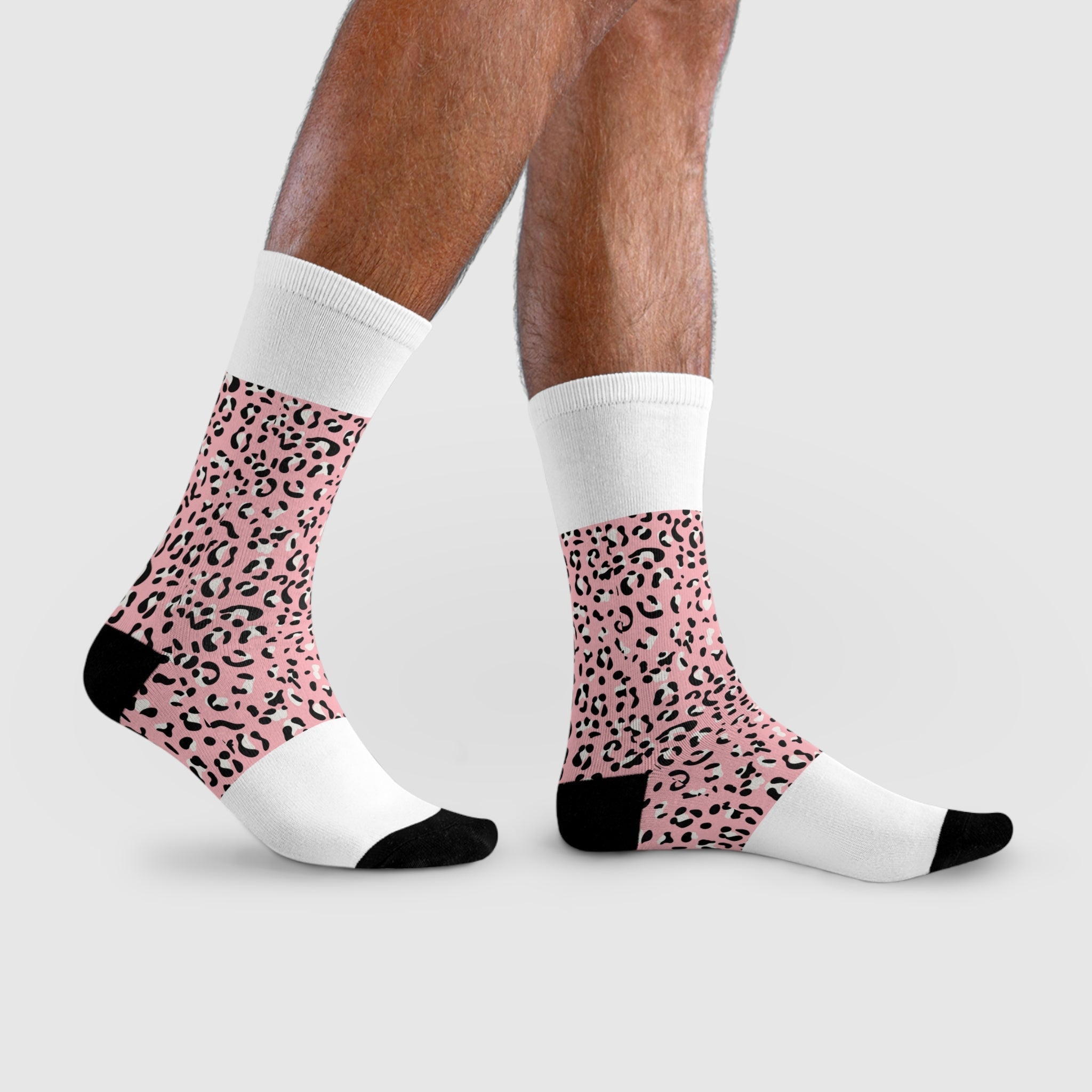 JAKKOUTTHEBXX Pink Leopard Print Sublimation Crew Socks 2025