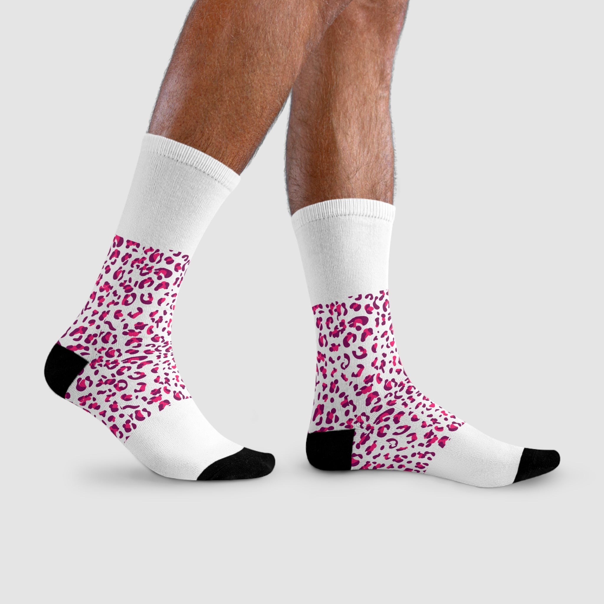 JAKKOUTTHEBXX Pink Leopard Print Sublimation Crew Socks 2025