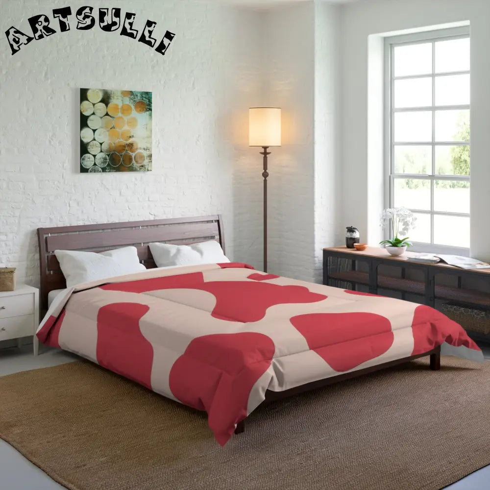 JAKKOUTTHEBXX Pink and White Printed Cow Illustration Comforter 2025
