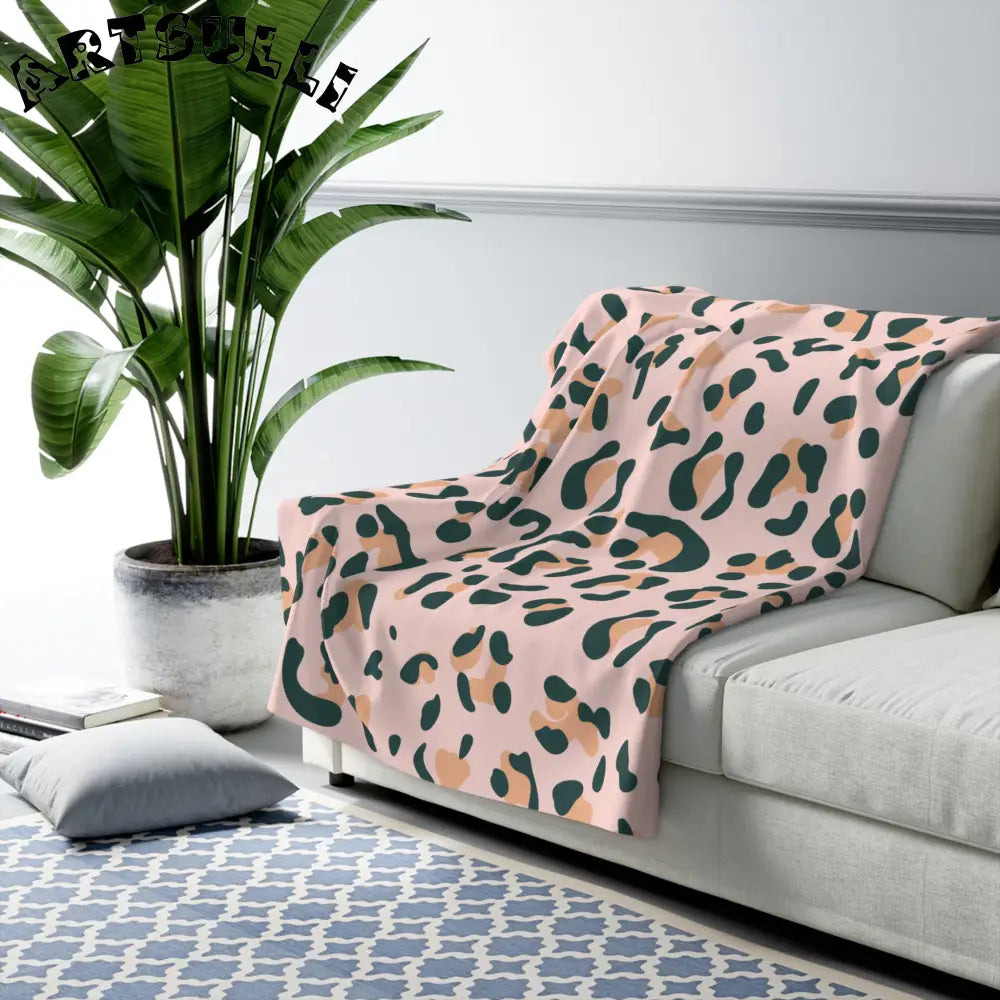 JAKKOUTTHEBXX Pink Leopard Print Sherpa Fleece Blanket 2025