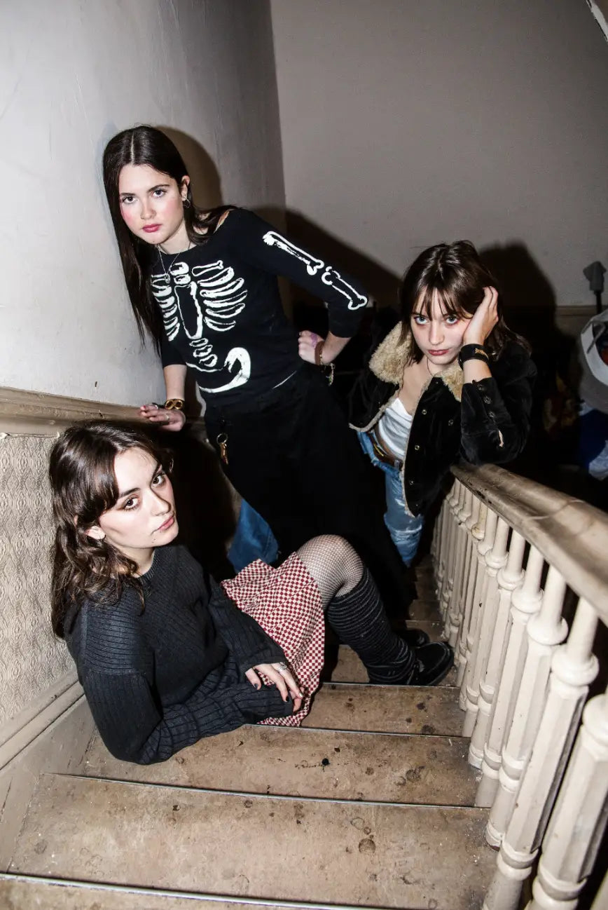Hello Mary’s Debut Album is Here to Make You Feel Like It’s the ’90s Again