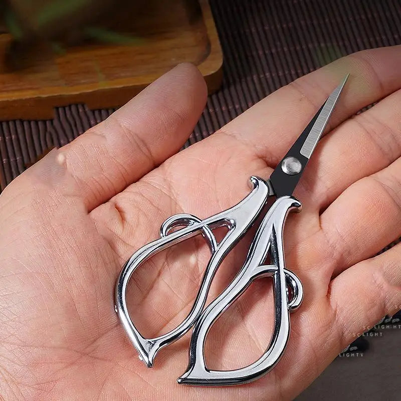 Maple Leaves Tailor'S Scissors Electroplated Retro Small Scissors DIY Apparel Sewing Supplies Arts & Crafts Office Scissors