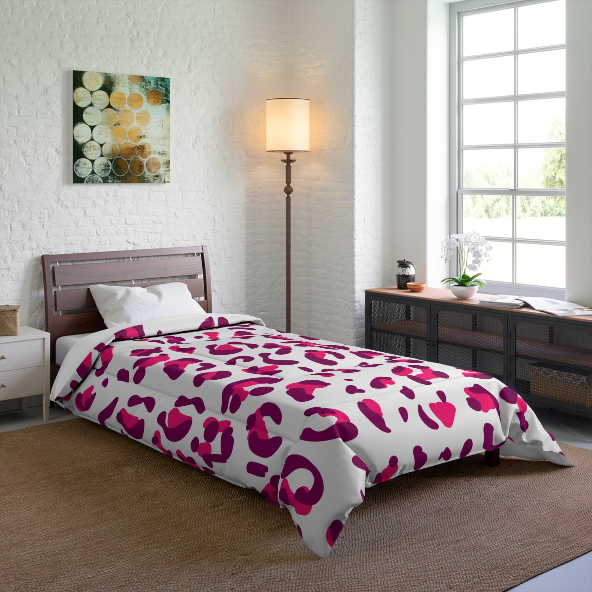JAKKOUTTHEBXX Vibrant Pink and Purple Leopard Print Comforter 2025